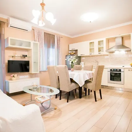 Apartments Villa Paradise Kaštela Extérieur photo